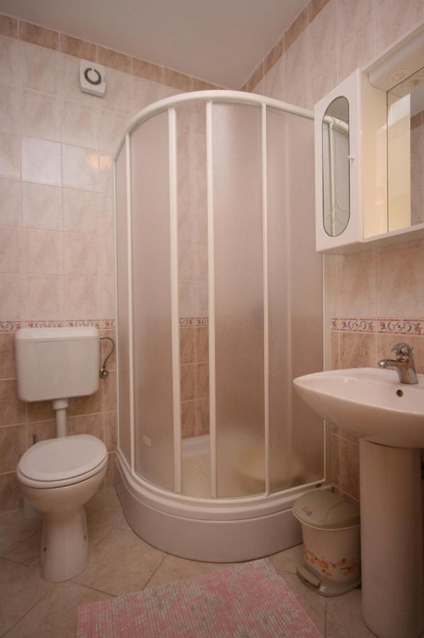 Apartments By The Sea Stara Novalja, Pag - 6301 ภายนอก รูปภาพ